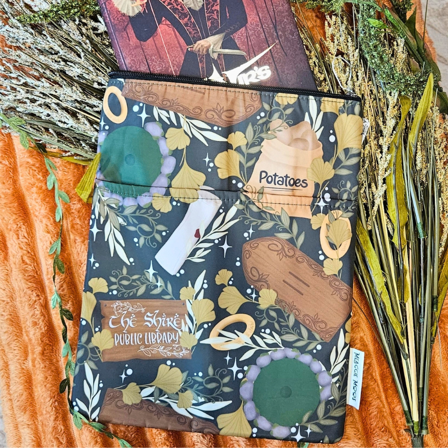 The Shire Large Water-Resistant Book Sleeve